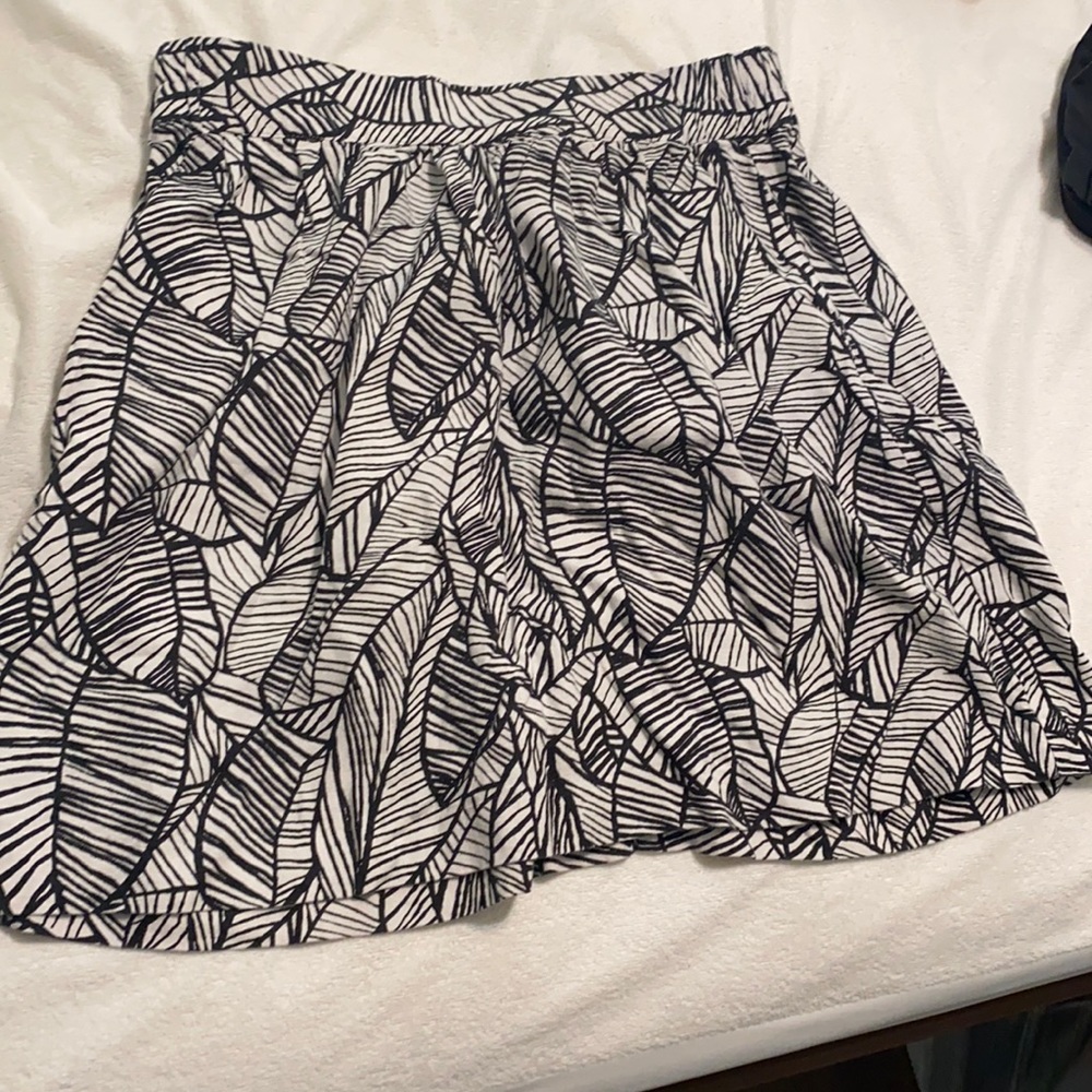Women’s skirt